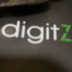 Meet your Posher, Quan